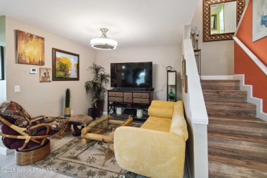 Welcome to this stunning 3 bed, 3 bath golf course townhome in on Wedgefield Golf Club in Florida - for sale on GolfHomes.com, golf home, golf lot