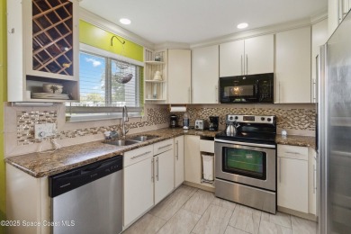 Welcome to this stunning 3 bed, 3 bath golf course townhome in on Wedgefield Golf Club in Florida - for sale on GolfHomes.com, golf home, golf lot