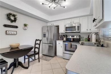 Friendly, cooperative listing agent wants to work with you and on Lakewood Country Club in Florida - for sale on GolfHomes.com, golf home, golf lot