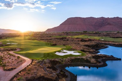 Enjoy the view of the Red Rocks in this end unit, paired with a on Entrada at Snow Canyon in Utah - for sale on GolfHomes.com, golf home, golf lot