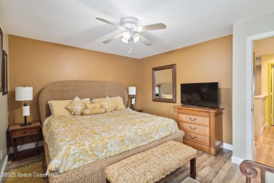 Welcome to this stunning 3 bed, 3 bath golf course townhome in on Wedgefield Golf Club in Florida - for sale on GolfHomes.com, golf home, golf lot