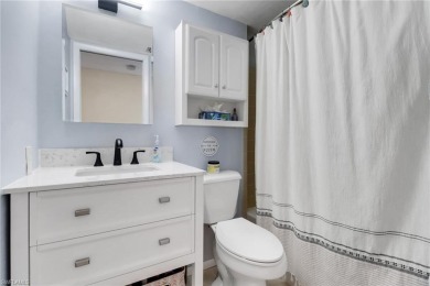 Friendly, cooperative listing agent wants to work with you and on Lakewood Country Club in Florida - for sale on GolfHomes.com, golf home, golf lot