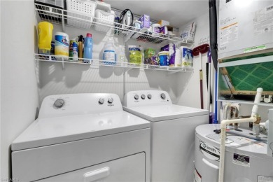 Friendly, cooperative listing agent wants to work with you and on Lakewood Country Club in Florida - for sale on GolfHomes.com, golf home, golf lot