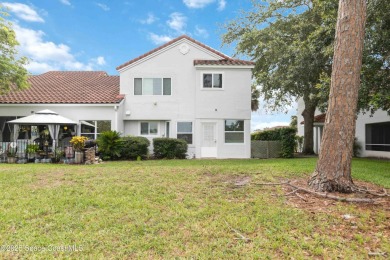 Welcome to this stunning 3 bed, 3 bath golf course townhome in on Wedgefield Golf Club in Florida - for sale on GolfHomes.com, golf home, golf lot