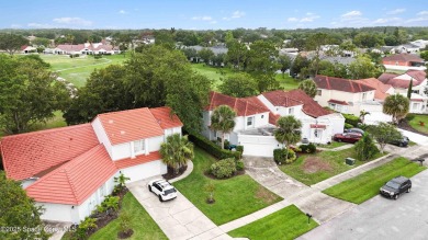 Welcome to this stunning 3 bed, 3 bath golf course townhome in on Wedgefield Golf Club in Florida - for sale on GolfHomes.com, golf home, golf lot