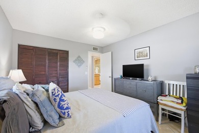 Beautifully updated 2nd-floor condo in a vibrant 55+ community on Kings Point Golf -Flanders Way in Florida - for sale on GolfHomes.com, golf home, golf lot