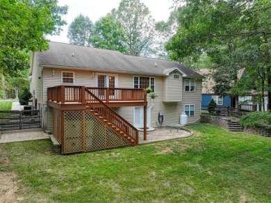 Welcome to a 4-Bedroom, 3-Bath home on a quiet, level lot in on Woodstone Meadows Golf Course At Massanutten in Virginia - for sale on GolfHomes.com, golf home, golf lot