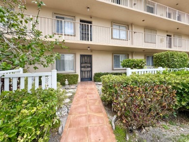 Lovely first-floor 2 bed 2 bath well appointed condo in the on Marina Lakes Golf Course in Florida - for sale on GolfHomes.com, golf home, golf lot