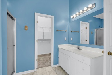 **Beautiful 1.5-Story Home on the 5th Green in Legend on Legend Oaks Plantation Golf Club in South Carolina - for sale on GolfHomes.com, golf home, golf lot