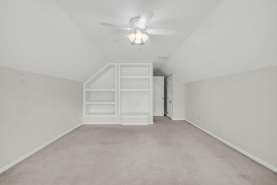 **Beautiful 1.5-Story Home on the 5th Green in Legend on Legend Oaks Plantation Golf Club in South Carolina - for sale on GolfHomes.com, golf home, golf lot