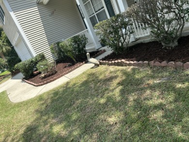 **Beautiful 1.5-Story Home on the 5th Green in Legend on Legend Oaks Plantation Golf Club in South Carolina - for sale on GolfHomes.com, golf home, golf lot