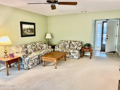 WELL MAINTAINED 3 BEDROOM, 2 BATH HOME IN ROYAL PINES.  COZY on Ladys Island Country Club in South Carolina - for sale on GolfHomes.com, golf home, golf lot