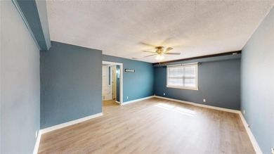 Spacious corner lot in the beautiful Pecan Plantation, with 2 on Pecan Plantation Country Club in Texas - for sale on GolfHomes.com, golf home, golf lot