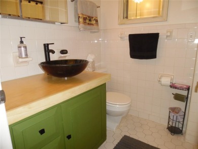 Welcome to this 3 bedroom/2 bathroom home located in the desired on Casselberry Golf Club in Florida - for sale on GolfHomes.com, golf home, golf lot