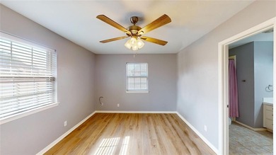 Spacious corner lot in the beautiful Pecan Plantation, with 2 on Pecan Plantation Country Club in Texas - for sale on GolfHomes.com, golf home, golf lot