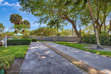 Gorgeous fully renovated 2 bedroom, 2 bathroom condo located in on Oaks Country Club in Florida - for sale on GolfHomes.com, golf home, golf lot