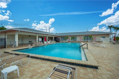 Welcome to affordable Florida living in the highly desirable 55+ on Six Lakes Country Club in Florida - for sale on GolfHomes.com, golf home, golf lot
