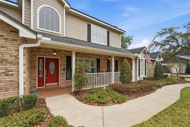 Under contract-accepting backup offers. Classic Tuskawilla Pool on Tuscawilla Country Club in Florida - for sale on GolfHomes.com, golf home, golf lot