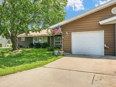 This tri-level home is ideally situated on Hole No. 1 of Willow on Willow Pond Golf Course in Illinois - for sale on GolfHomes.com, golf home, golf lot