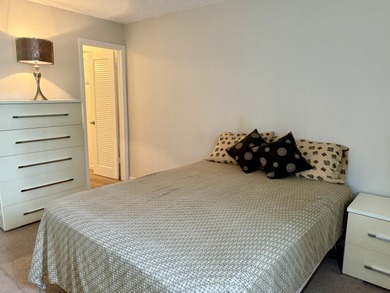 Enjoy this beautiful 2/2 Condo located in Kings Point Golf & on Kings Point Golf -Flanders Way in Florida - for sale on GolfHomes.com, golf home, golf lot