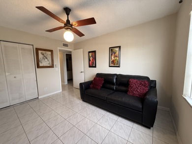 Enjoy this beautiful 2/2 Condo located in Kings Point Golf & on Kings Point Golf -Flanders Way in Florida - for sale on GolfHomes.com, golf home, golf lot