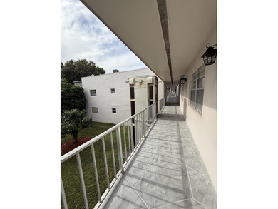 Enjoy this beautiful 2/2 Condo located in Kings Point Golf & on Kings Point Golf -Flanders Way in Florida - for sale on GolfHomes.com, golf home, golf lot