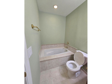 Welcome to  the Exclusive Rob Roy Community! Prospect Heights' on Rob Roy Golf Club in Illinois - for sale on GolfHomes.com, golf home, golf lot