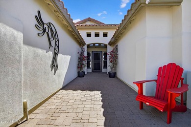 Gorgeous Gold Canyon retreat! This 3 bed, 2 bath home plus flex on Gold Canyon Golf Resort - Sidewinder in Arizona - for sale on GolfHomes.com, golf home, golf lot