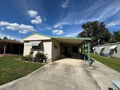 You don't want to miss this great deal on a 2-bedroom/1-bath on Lake Henry Golf Club in Florida - for sale on GolfHomes.com, golf home, golf lot