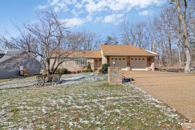 WOW! All brick sprawling ranch on a level golf front lot on Druid Hills Golf Club in Tennessee - for sale on GolfHomes.com, golf home, golf lot