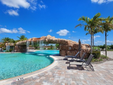 Golf, sunsets, and a 6-seater golf cart--all included!

 on Lakewood National Golf Club in Florida - for sale on GolfHomes.com, golf home, golf lot