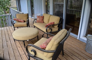 This charming home is on a corner lot with common property on on DeSoto Golf Course in Arkansas - for sale on GolfHomes.com, golf home, golf lot