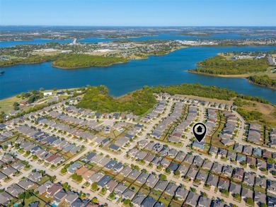 You've found the one! This meticulously maintained single-story on Frisco Lakes Golf Course in Texas - for sale on GolfHomes.com, golf home, golf lot