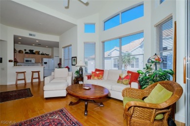 Top floor 3 bedroom condo in Lexington Country Club's Golf on Lexington Country Club in Florida - for sale on GolfHomes.com, golf home, golf lot