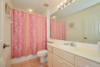 Top floor 3 bedroom condo in Lexington Country Club's Golf on Lexington Country Club in Florida - for sale on GolfHomes.com, golf home, golf lot
