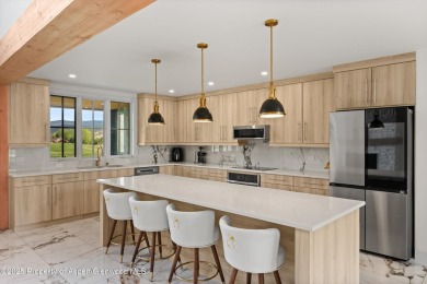 Wonderful combination of post and beam construction, wood on Aspen Glen Club in Colorado - for sale on GolfHomes.com, golf home, golf lot