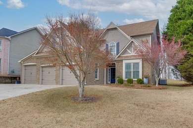 Welcome to this spacious and well-maintained 5-bedroom, 3-bath on Hampton Golf Village in Georgia - for sale on GolfHomes.com, golf home, golf lot
