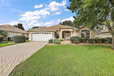 Welcome to this stunning 3/2 GOLF FRONT TURNKEY Gardenia Model on The Links of Spruce Creek in Florida - for sale on GolfHomes.com, golf home, golf lot