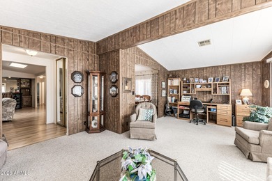 Spacious and lovely Golf Course Home, 2 bedrooms, 2 bathrooms, 2 on Fountain of the Sun Country Club in Arizona - for sale on GolfHomes.com, golf home, golf lot