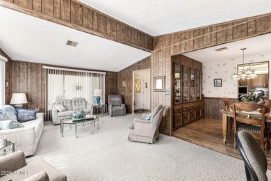 Spacious and lovely Golf Course Home, 2 bedrooms, 2 bathrooms, 2 on Fountain of the Sun Country Club in Arizona - for sale on GolfHomes.com, golf home, golf lot