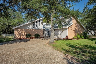 Lamar Peninsula Retreat under Majestic Coastal Oaks.  Nestled on Lamar Golf Course in Texas - for sale on GolfHomes.com, golf home, golf lot