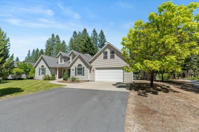 Motivated Sellers. Sitting right on the 5th green of the on Chewelah Golf and Country Club  in Washington - for sale on GolfHomes.com, golf home, golf lot