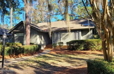 Enjoy the beach lifestyle in this charming one-level on Shipyard Golf Club in South Carolina - for sale on GolfHomes.com, golf home, golf lot