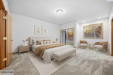 MLS# 288805 Beautiful Custom Home located in Kennewick. Nestled on Canyon Lakes Golf Course in Washington - for sale on GolfHomes.com, golf home, golf lot