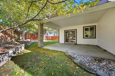 MLS# 288805 Beautiful Custom Home located in Kennewick. Nestled on Canyon Lakes Golf Course in Washington - for sale on GolfHomes.com, golf home, golf lot