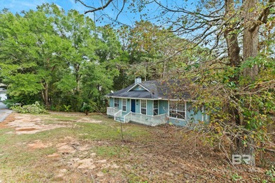 Discover this charming Daphne home in Lake Forest Subdivision! on Lake Forest Yacht and Country Club in Alabama - for sale on GolfHomes.com, golf home, golf lot