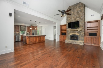 Charming 4-bedroom, 3.5-bath cottage-style home located in The on Reynolds Lake Oconee - The Landing in Georgia - for sale on GolfHomes.com, golf home, golf lot
