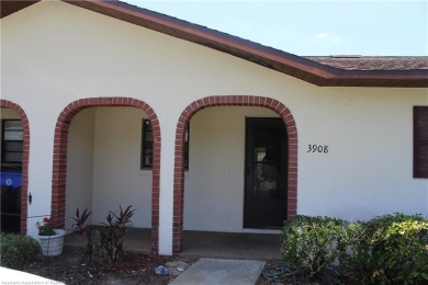 Check out this affordable 1 bedroom, 1 bath condo in the golf on Sun n Lake Golf and Country Club in Florida - for sale on GolfHomes.com, golf home, golf lot