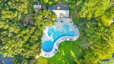 Charleston inspired architecture in Litchfield Plantation. This on Willbrook Plantation Golf Club in South Carolina - for sale on GolfHomes.com, golf home, golf lot