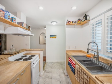 VA Assumable Option, Low Gap! Step into this rare 2-bedroom on Leilehua Golf Course in Hawaii - for sale on GolfHomes.com, golf home, golf lot